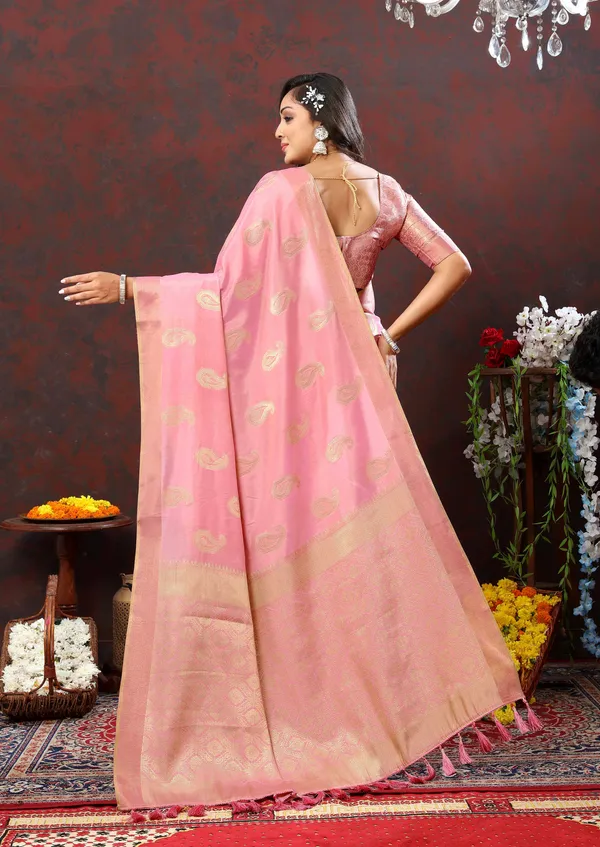 Pink_Soft_Cotton_With_Zari_Weaving_Design_And_Rich_Zari_Weaving_Pallu_Saree