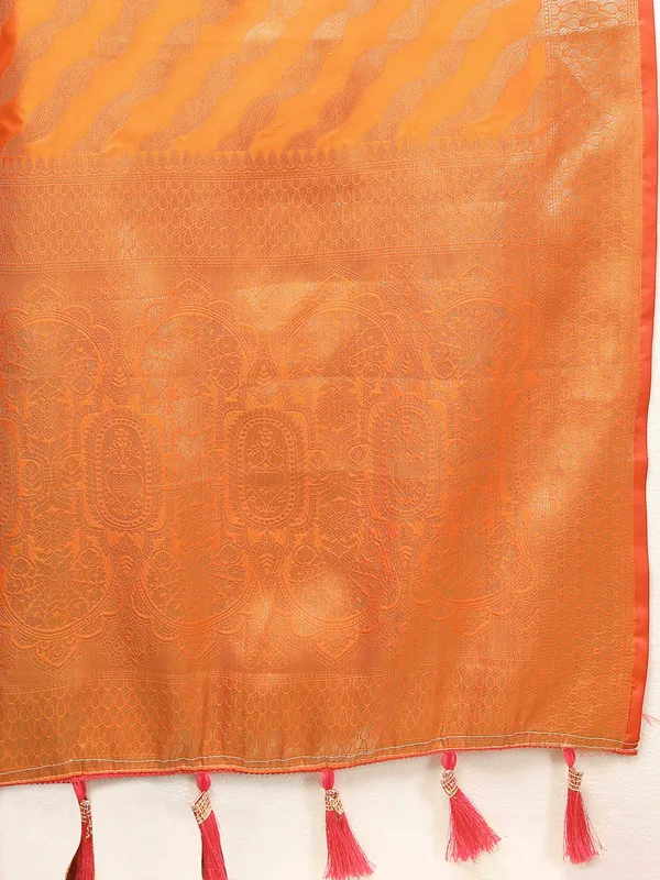 Orange_Soft_Silk_With_Gold_Zari_Weaving_Lehriya_Design_And_Rich_Zari_Weaving_Pallu_Weaving_Border_Saree