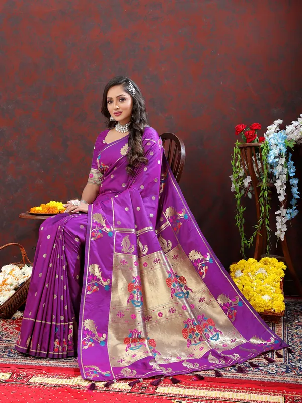 Majenta_Soft_Paithani_Silk_With_Gold_Zari_Weaving_Motifs_And_Rich_Zari_Weaving_Pallu_Saree