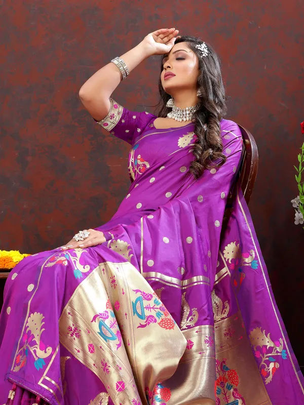 Majenta_Soft_Paithani_Silk_With_Gold_Zari_Weaving_Motifs_And_Rich_Zari_Weaving_Pallu_Saree
