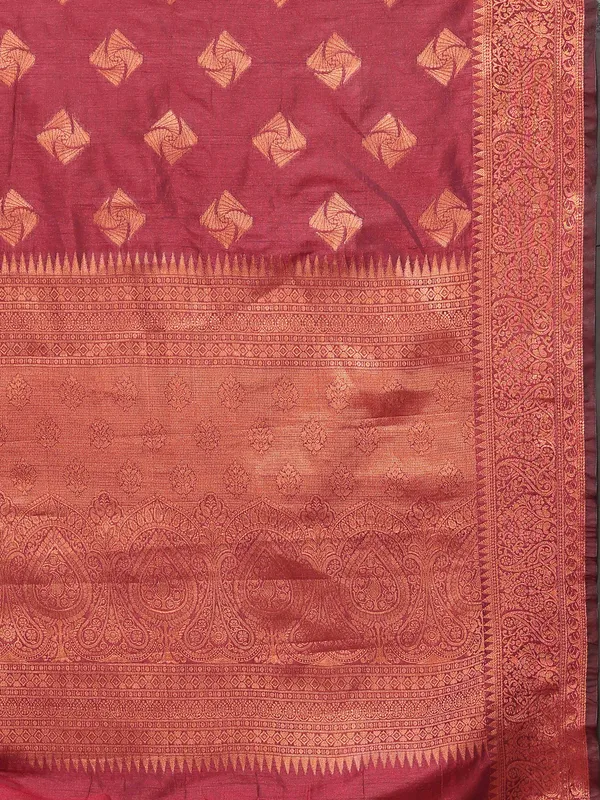 Maroon_Soft_Katan_Silk_With_Copper_Zari_Weaving_Design_And_Rich_Zari_Weaving_Pallu_Saree