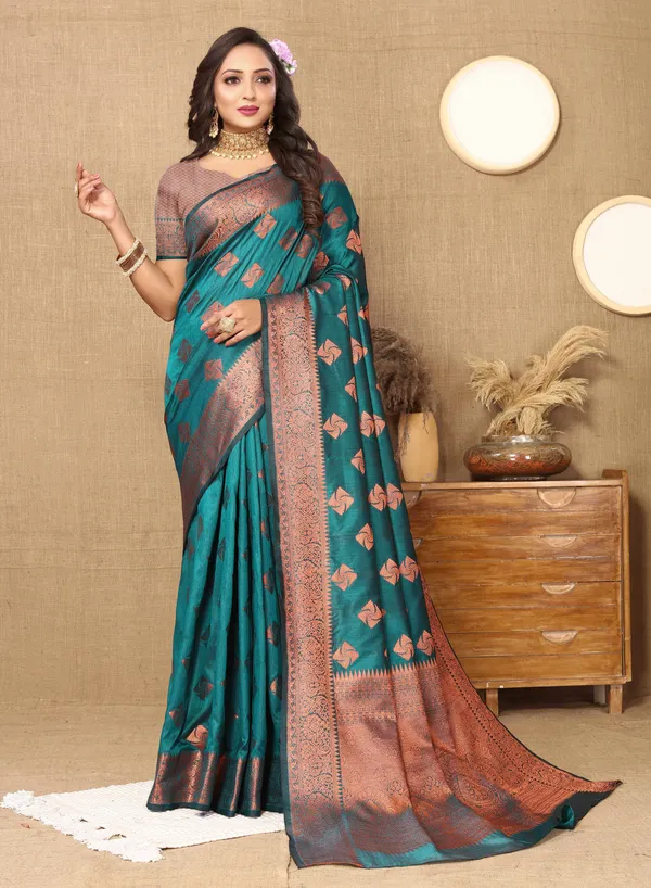 Peacoke_Blue_Soft_Katan_Silk_With_Copper_Zari_Weaving_Design_And_Rich_Zari_Weaving_Pallu_Saree
