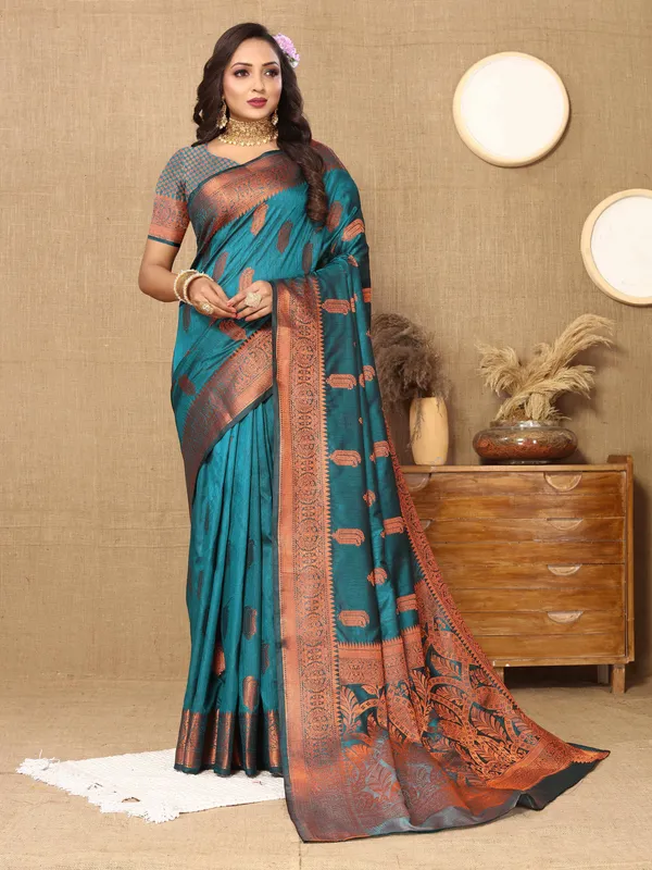 Peacoke_Blue_Soft_Katan_Silk_With_Copper_Zari_Weaving_Design_And_Rich_Zari_Weaving_Pallu_Saree