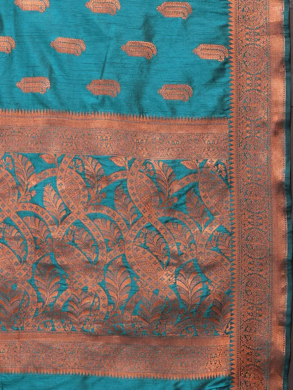 Peacoke_Blue_Soft_Katan_Silk_With_Copper_Zari_Weaving_Design_And_Rich_Zari_Weaving_Pallu_Saree