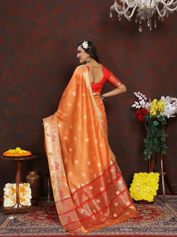 Peach_Soft_Organza_Silk_With_Meenakari_Weaving_Motifs_And_Zari_Weaving_Pallu_Saree