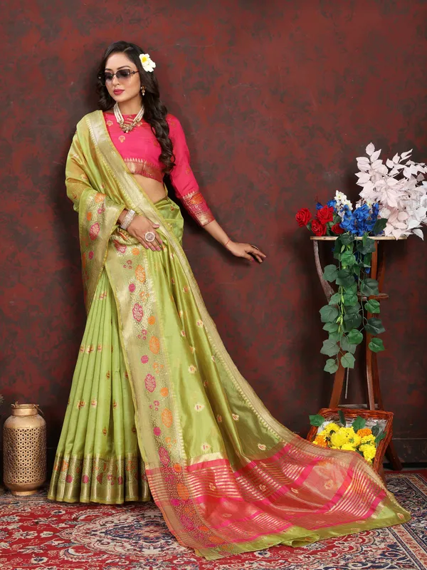 Pista_Green_Soft_Organza_Silk_With_Meenakari_Weaving_Motifs_And_Zari_Weaving_Pallu_Saree