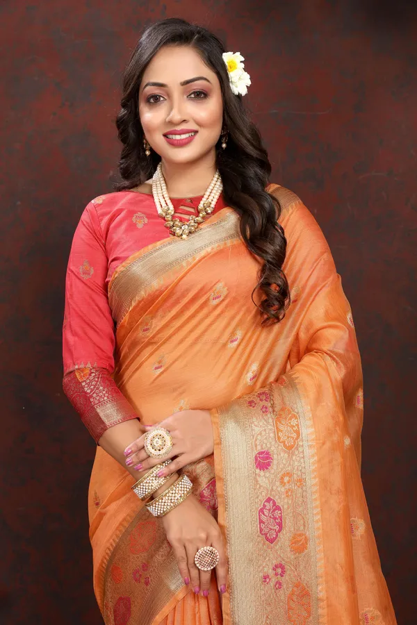 Peach_Soft_Organza_Silk_With_Meenakari_Weaving_Motifs_And_Zari_Weaving_Pallu_Saree