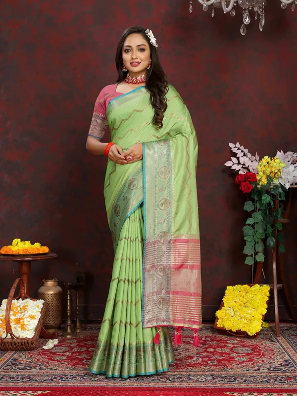 Pista_Green_Soft_Katan_Silk_With_Zari_Weaving_Design_And_Zari_Weaving_Pallu_Border_Saree