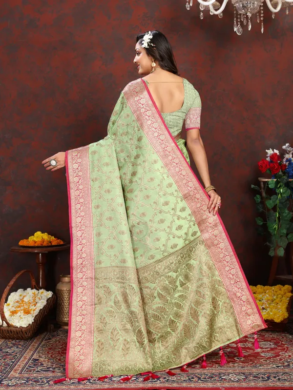 Pista_Green_Soft_Katan_Silk_With_Zari_Weaving_Design_And_Zari_Weaving_Pallu_Border_Saree