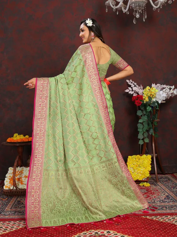 Pista_Green_Soft_Katan_Silk_With_Zari_Weaving_Design_And_Rich_Zari_Weaving_Pallu_Border_Saree
