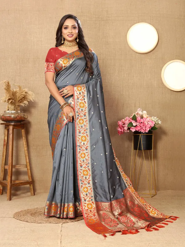 Grey_Soft_Paithani_Silk_With_Meenakari_Weaving_Design_And_Rich_Meenakari_Weaving_Pallu_Saree