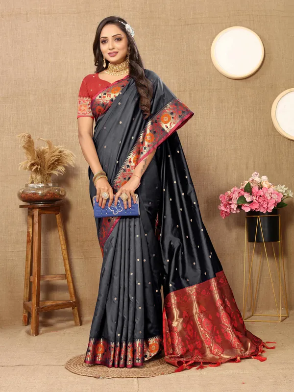 Black_Soft_Paithani_Silk_With_Meenakari_Weaving_Design_And_Rich_Meenakari_Weaving_Pallu_Saree
