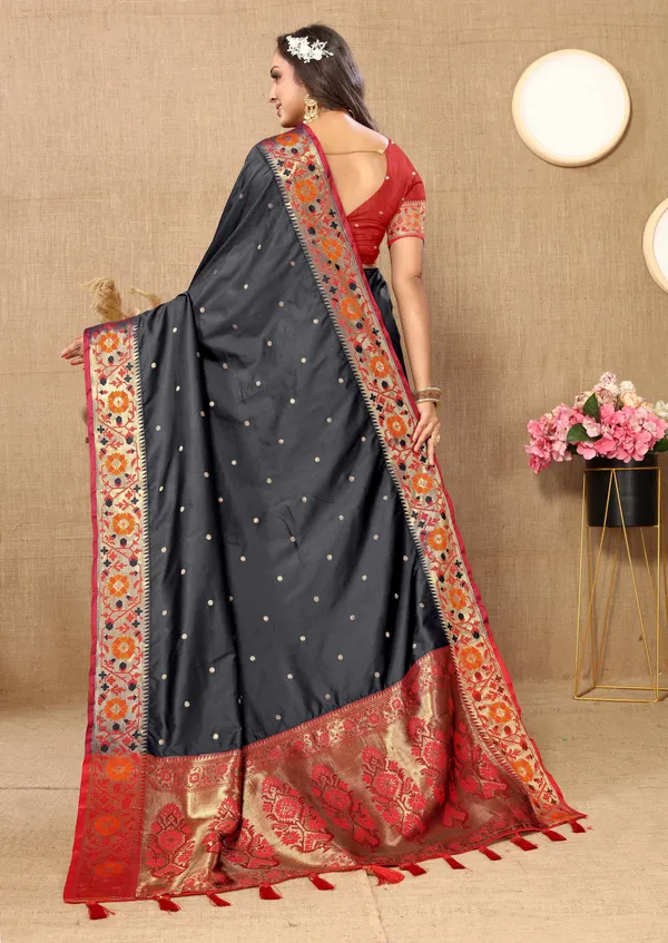 Black_Soft_Paithani_Silk_With_Meenakari_Weaving_Design_And_Rich_Meenakari_Weaving_Pallu_Saree