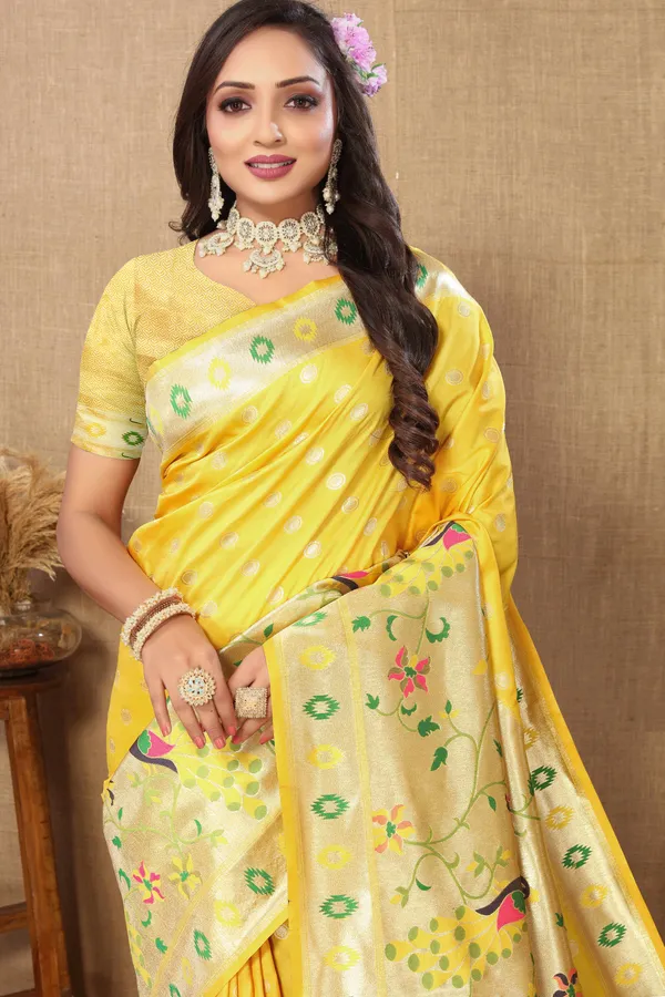 Yellow_Soft_Paithani_Silk_With_Meenakari_Weaving_Design_And_Rich_Meenakari_Weaving_Pallu_Saree