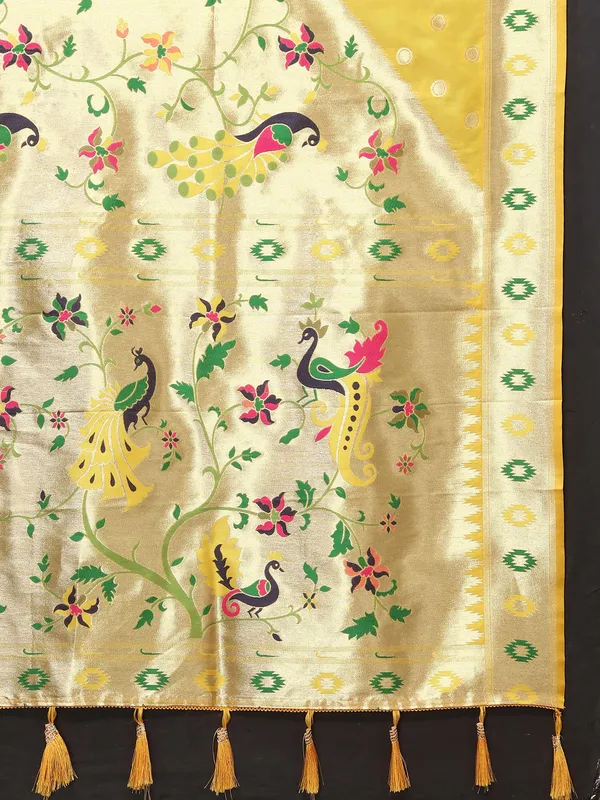 Yellow_Soft_Paithani_Silk_With_Meenakari_Weaving_Design_And_Rich_Meenakari_Weaving_Pallu_Saree
