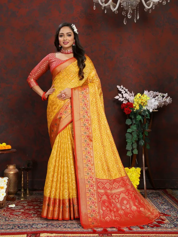 Yellow_Soft_Organza_Silk_With_Meenakari_Weaving_Design_And_Rich_Meenakari_Weaving_Pallu_Saree