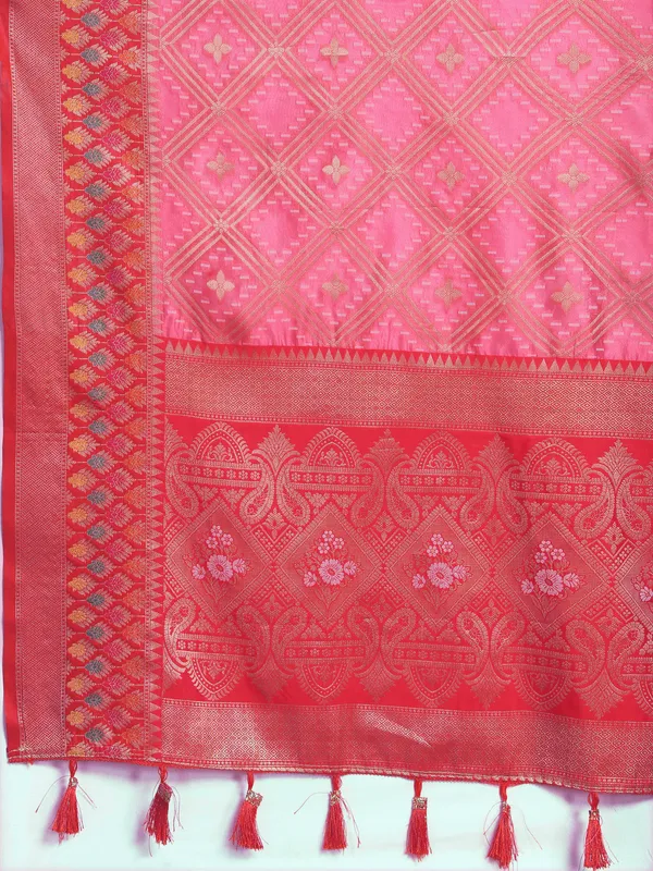 Light_Pink_Soft_Organza_Silk_With_Meenakari_Weaving_Design_And_Rich_Meenaka_Weaving_Pallu_Saree