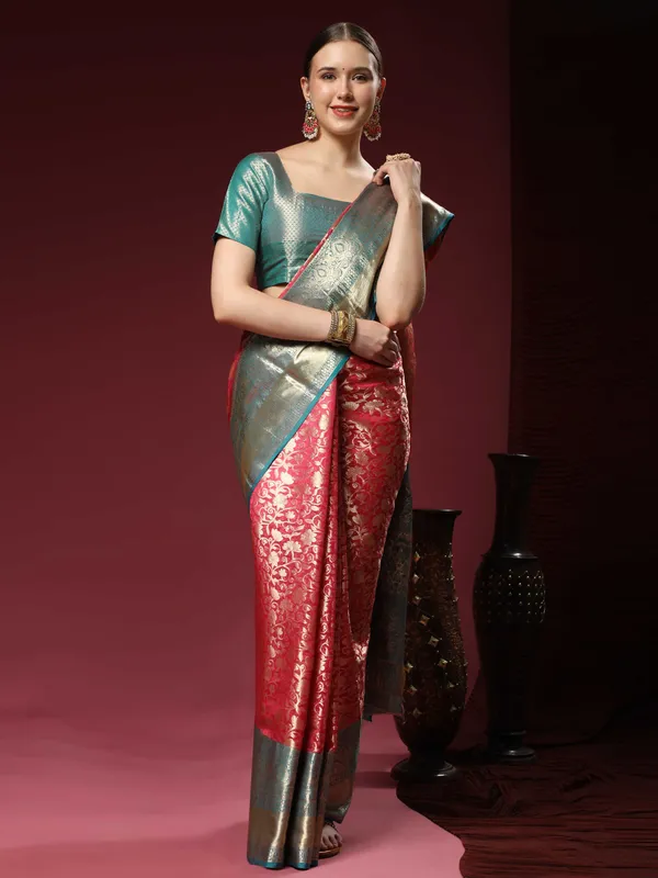 Pink_Soft_Banarasi_Silk_With_Beautiful_Gold_Zari_Weaving_With_Rich_Pallu_Saree