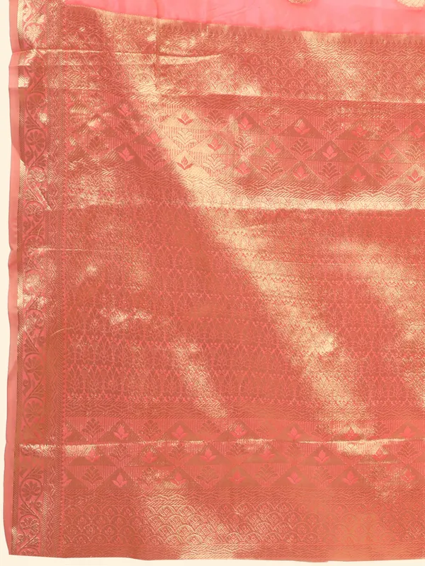 Peach_Organza_Silk_With_Beautiful_Gold_Zari_Weaving_With_Rich_Pallu_Saree