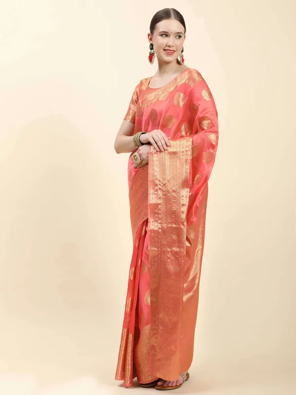 Peach_Organza_Silk_With_Beautiful_Gold_Zari_Weaving_With_Rich_Pallu_Saree