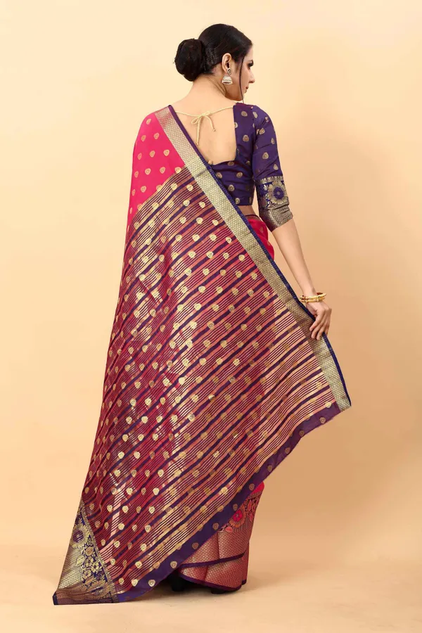Gajari_Amazing_Ethnic_Wear_Silk_Traditional_Saree