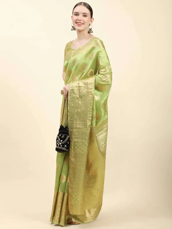 Parrot_Green_Organza_Silk_With_Beautiful_Gold_Zari_Weaving_With_Rich_Pallu_Saree