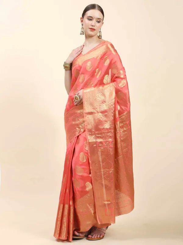 Peach_Organza_Silk_With_Beautiful_Gold_Zari_Weaving_With_Rich_Pallu_Saree