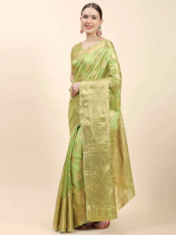 Parrot_Green_Organza_Silk_With_Beautiful_Gold_Zari_Weaving_With_Rich_Pallu_Saree