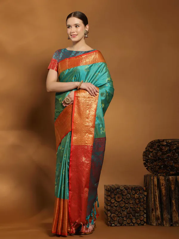 Peacoke_Blue_Soft_Kanjivaram_Rich_Pallu_Self_Jacquard_Weaving_With_Gold_Zari_Saree
