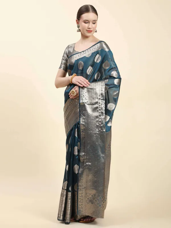 Blue_Organza_Silk_With_Beautiful_Gold_Zari_Weaving_With_Rich_Pallu_Saree