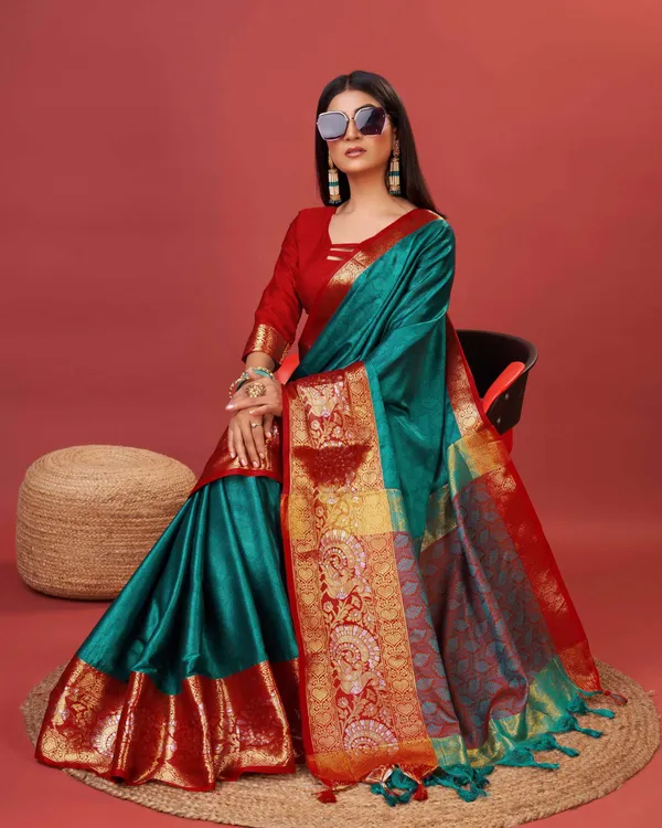 Peacock_Blue_Rich_Cotton_Jacquard_Silk_Contrast_Pallu_And_Heavy_Jacquard_Zari_Weaving_Saree_&_Contrast_Blouse