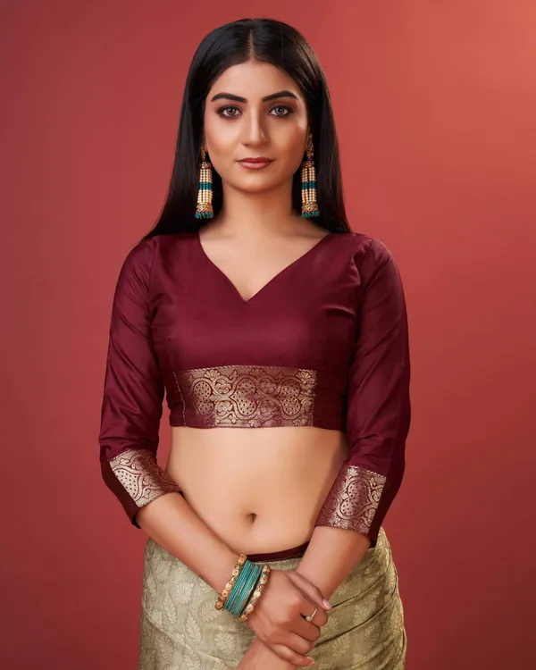 Wine_Cotton_Jacquard_Silk_Saree_with_Contrast_Pallu_&_Zari_Weaving