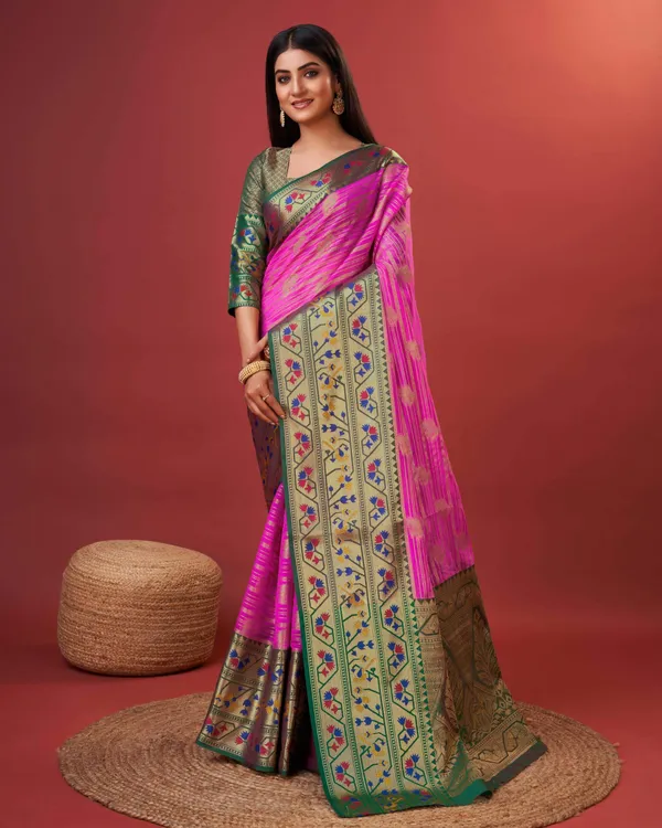 Pink_Pure_Lichi_Silk_With_Beautiful_Gold_Zari_Weaving_With_Heavy_Rich_Pallu_Saree
