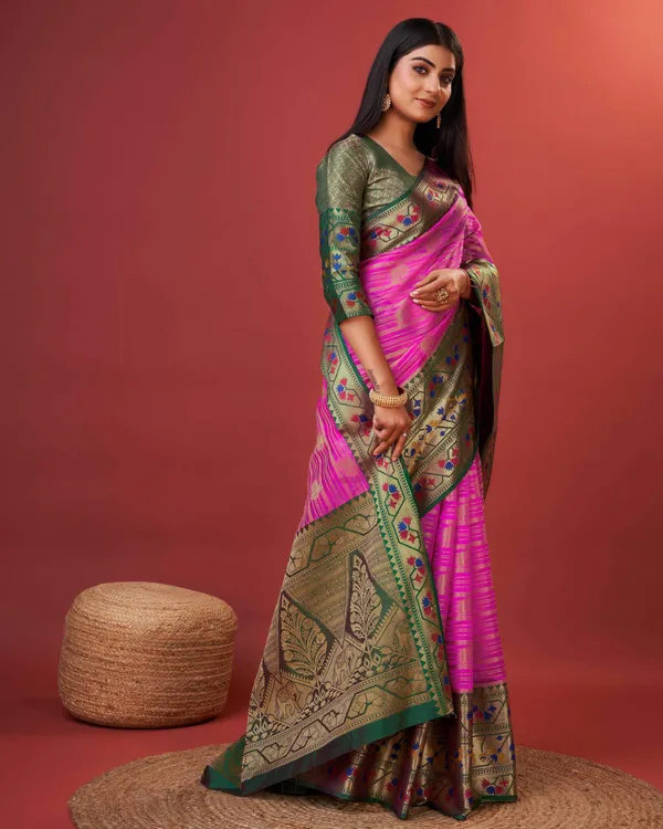 Pink_Pure_Lichi_Silk_With_Beautiful_Gold_Zari_Weaving_With_Heavy_Rich_Pallu_Saree