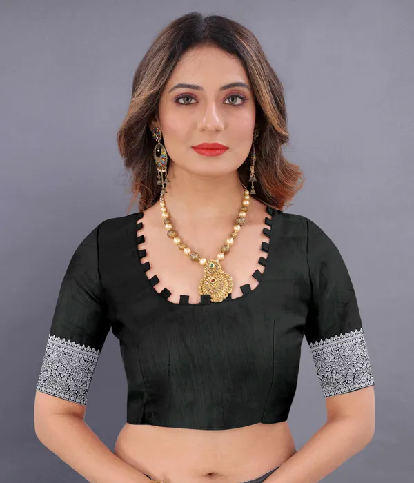 Black_Amazing_Ethnic_Wear_Silk_Traditional_Saree
