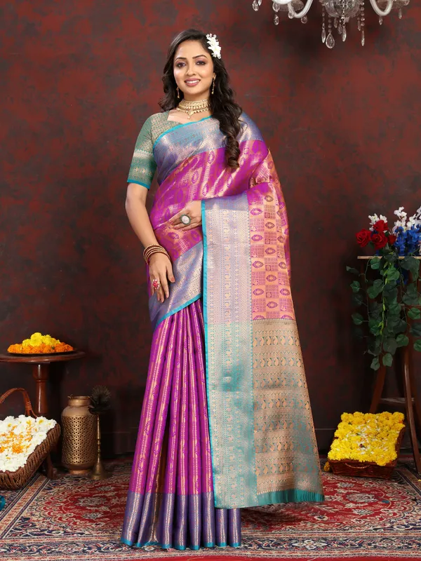 Pink_Lichi_Silk_With_Beautiful_Gold_And_Silver_Zari_Weaving_With_Rich_Pallu_Saree