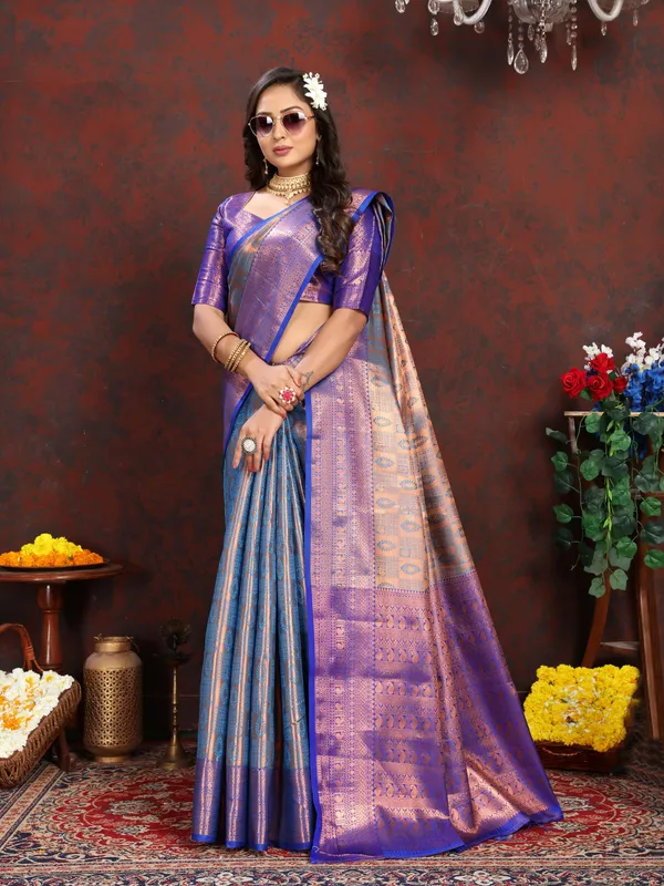 Blue_Lichi_Silk_With_Beautiful_Gold_And_Silver_Zari_Weaving_With_Rich_Pallu_Saree