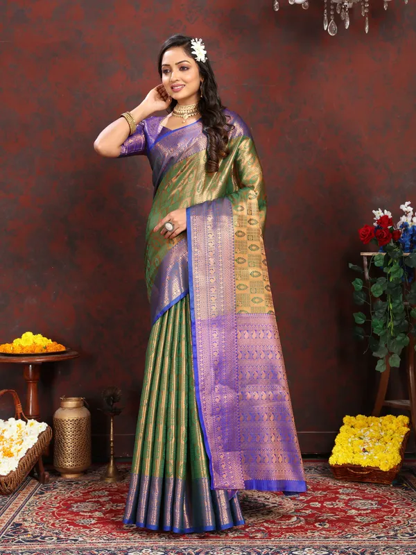 Green_Lichi_Silk_With_Beautiful_Gold_And_Silver_Zari_Weaving_With_Rich_Pallu_Saree