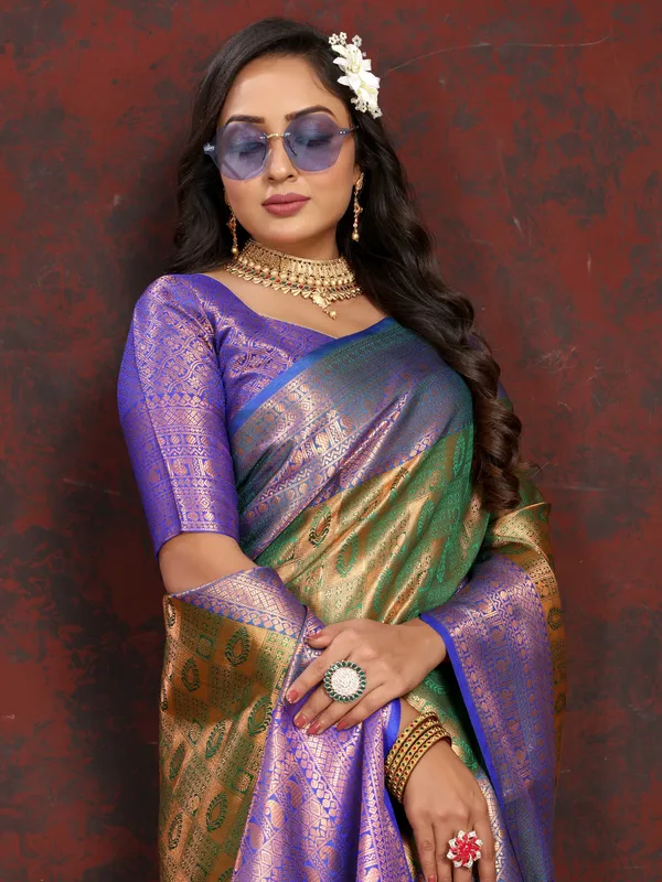 Green_Lichi_Silk_With_Beautiful_Gold_And_Silver_Zari_Weaving_With_Rich_Pallu_Saree