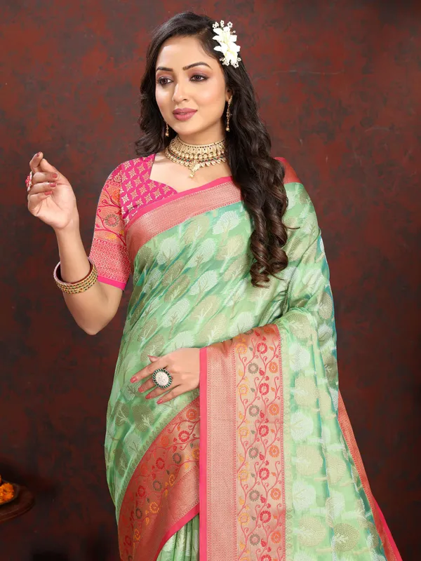 Pista_Green_Soft_Organza_Silk_With_Meenakari_Weaving_Design_Pallu_Saree