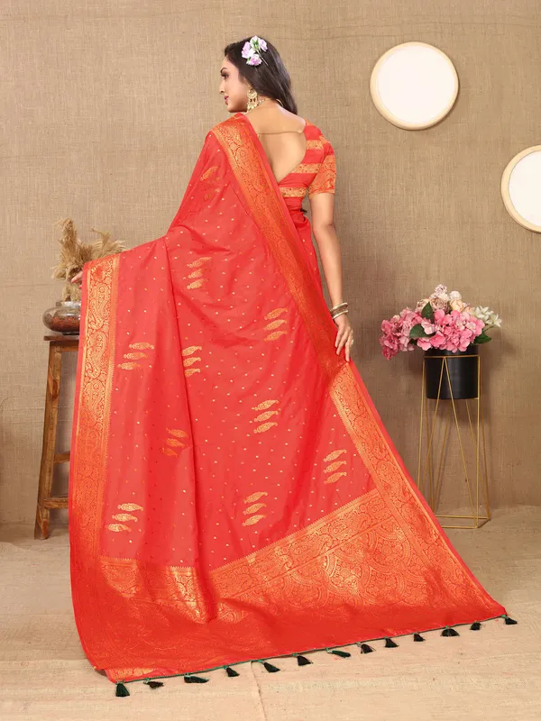 Red_Soft_Silk_With_Copper_Zari_Weaving_Design_And_Rich_Zari_Weaving_Pallu_Saree