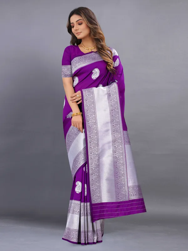 Wine_Amazing_Ethnic_Wear_Silk_Traditional_Saree