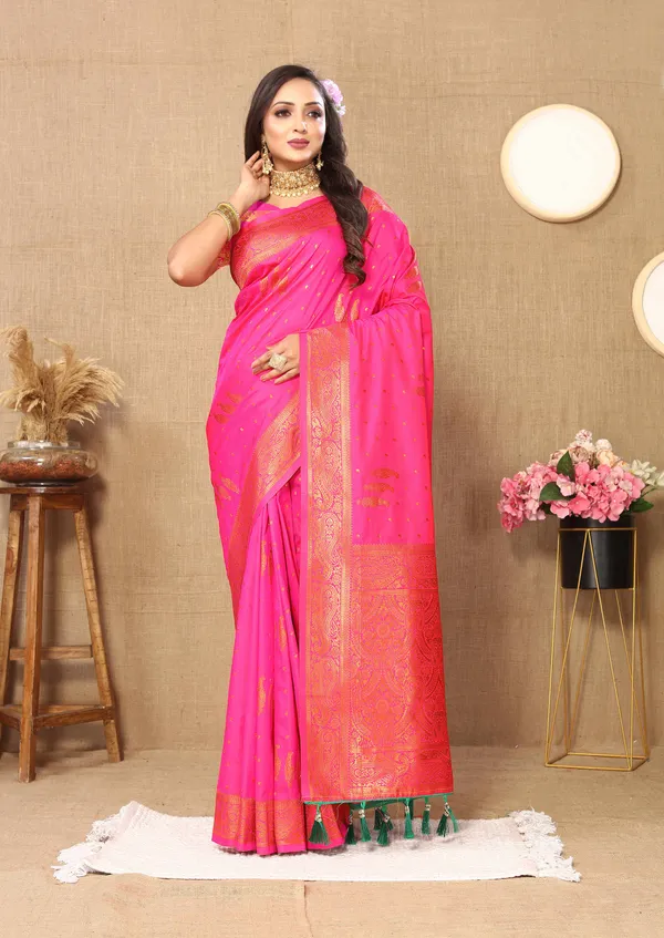Pink_Soft_Silk_With_Copper_Zari_Weaving_Design_And_Rich_Zari_Weaving_Pallu_Saree