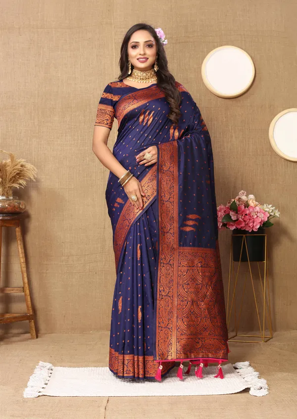 Navy_Blue_Soft_Silk_With_Copper_Zari_Weaving_Design_And_Rich_Zari_Weaving_Pallu_Saree