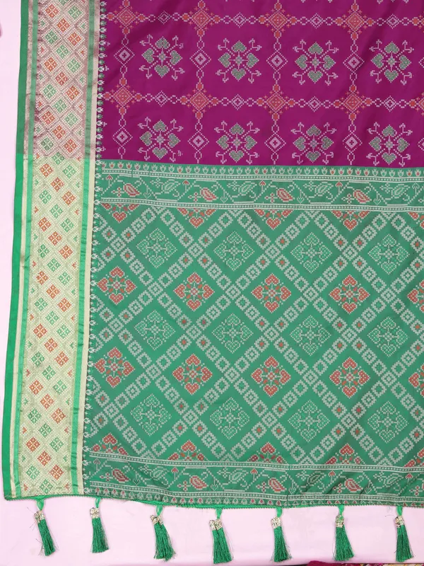 Wine_Soft_Patola_Silk_With_Meenakari_Zari_Weaving_Patterns_And_Rich_Zari_Weaving_Pallu_Saree
