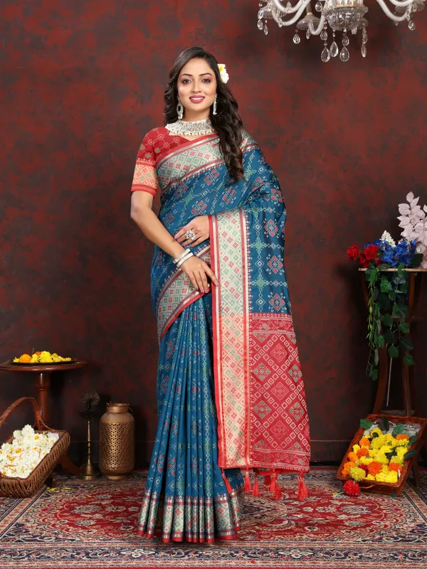 Navy_Blue_Soft_Patola_Silk_With_Meenakari_Zari_Weaving_Patterns_And_Rich_Zari_Weaving_Pallu_Saree