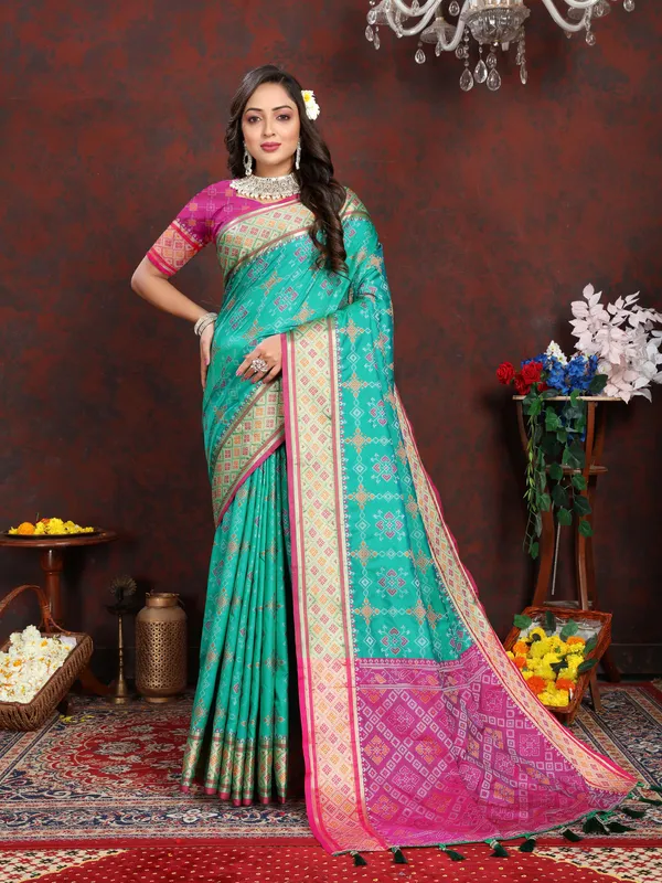 Green_Soft_Patola_Silk_With_Meenakari_Zari_Weaving_Patterns_And_Rich_Zari_Weaving_Pallu_Saree