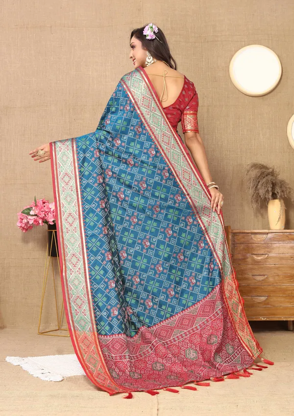 Navy_Blue_Soft_Patola_Silk_With_Meenakari_Zari_Weaving_Patterns_And_Rich_Zari_Weaving_Pallu_Saree