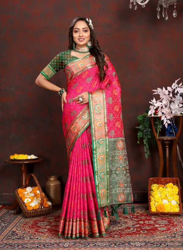 Red_Soft_Patola_Silk_With_Meenakari_Zari_Weaving_Patterns_And_Rich_Zari_Weaving_Pallu_Saree