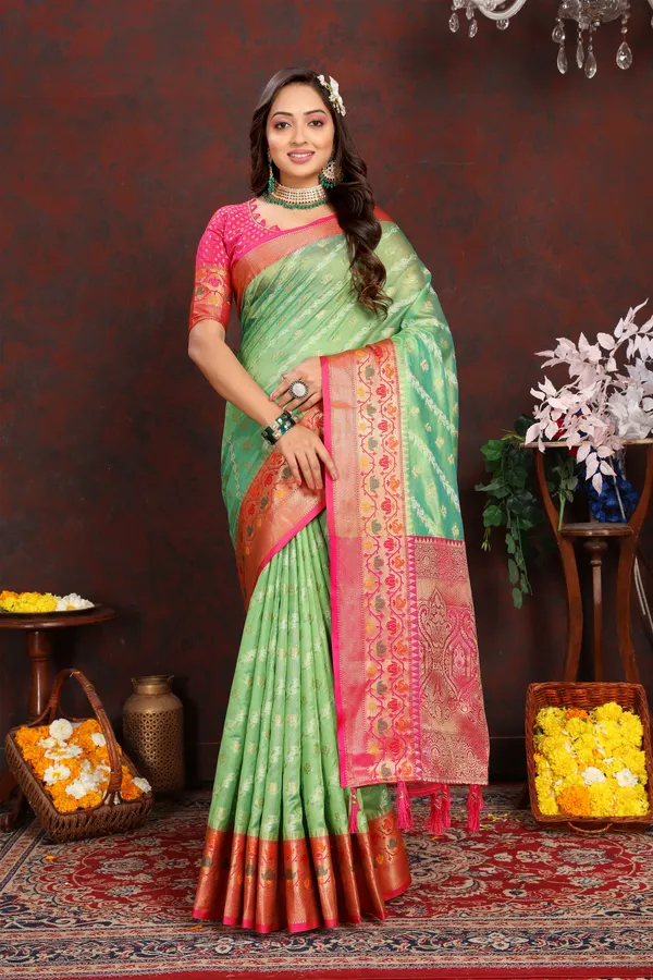 Green_Soft_Organza_Silk_With_Meenakari_Weaving_Design_Pallu_Saree